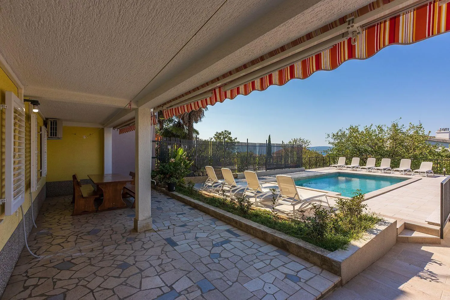 Herrliches Apartment Nur 600 Meter Zum Strand Mit Meerblick, Pool, Grill, Waschmaschine Crikvenica Croatia