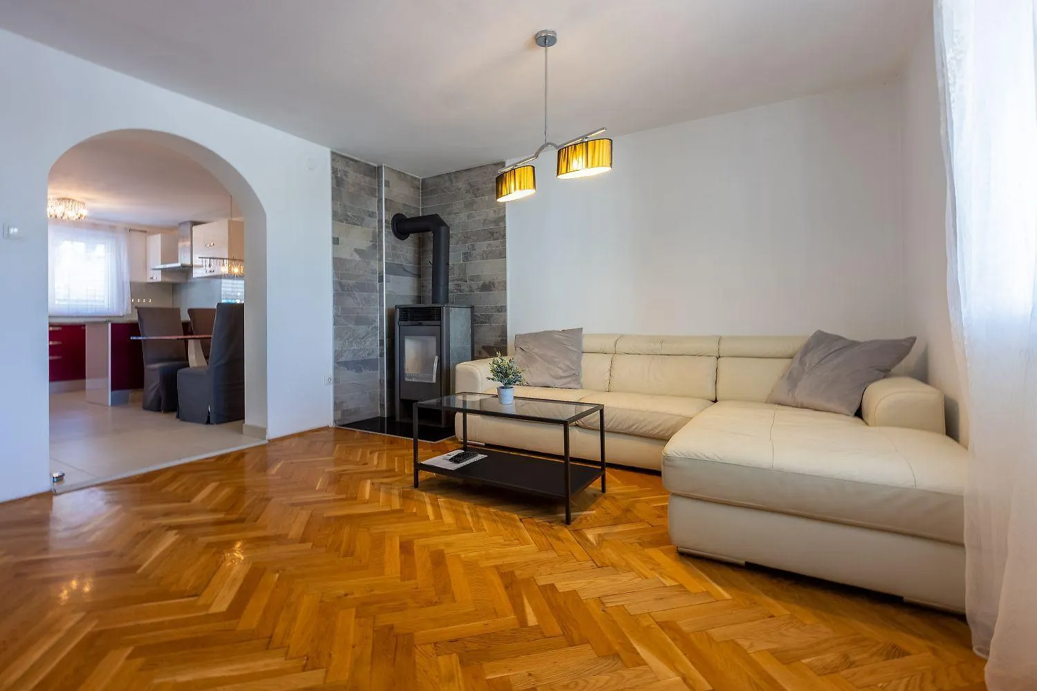 Herrliches Apartment Nur 600 Meter Zum Strand Mit Meerblick, Pool, Grill, Waschmaschine Crikvenica
